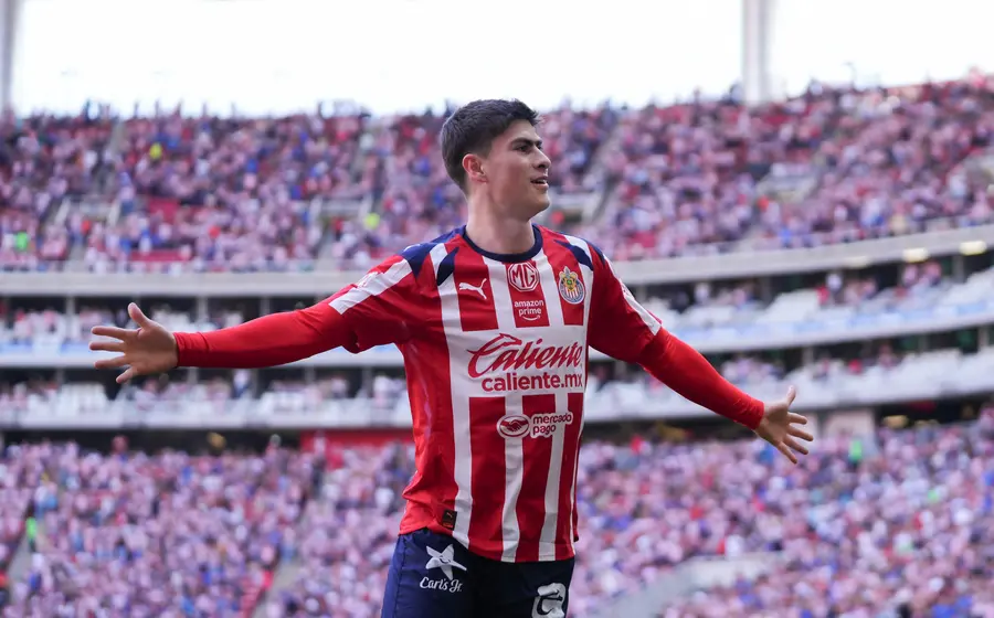 Con un doblete de la 'Hormiga', el Rebaño obtiene un cómodo triunfo ante Santos
