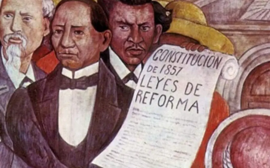 Nació bajo la religión Católica, pero se integró a la masonería en 1847.