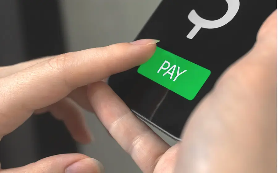 Aprende a usar la tecnología SoftPOS para aceptar pagos con tarjeta y billeteras digitales, sin comprar ningún lector externo y con configuración en minutos.