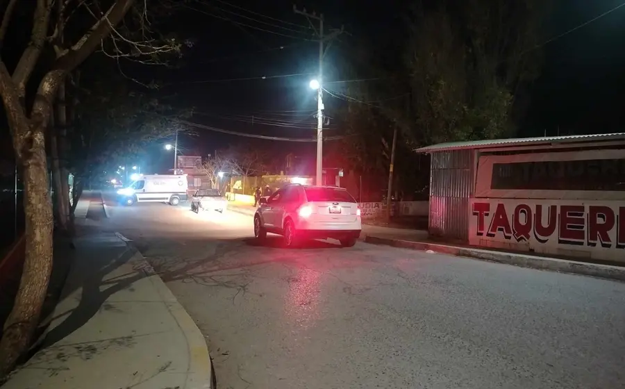 Ataque armado en Miahuatlán: víctima queda sin vida dentro de camioneta.