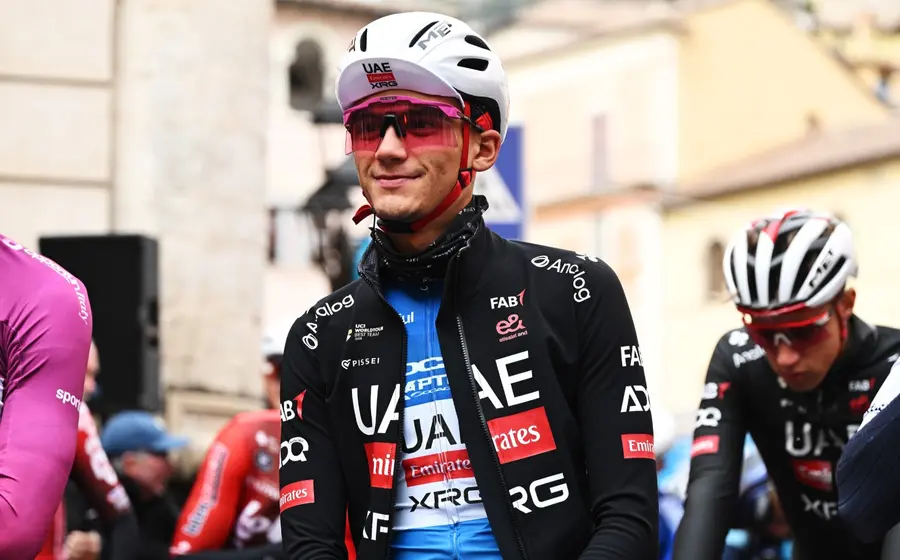 Del Toro domina la montaña pero cede el primer lugar en la clasificación general.