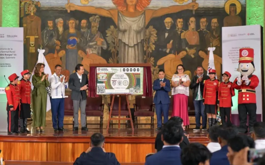 El billete conmemorativo de la Lotería Nacional celebra los 100 años del normalismo rural con un Premio Mayor de 17 millones de pesos.