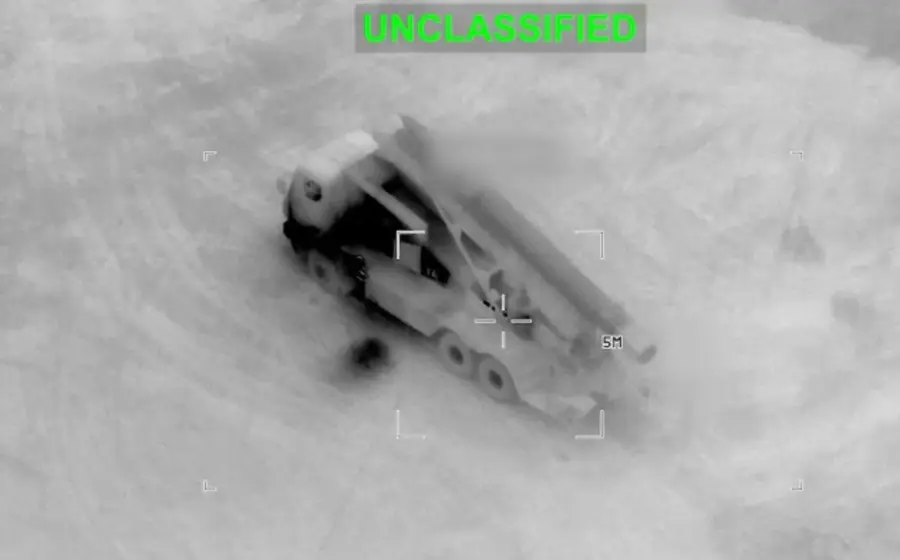 Un buque de guerra iraní de la clase Soleimani, uno de los objetivos militares durante la 'Operación Furia Épica' liderada por Estados Unidos.
