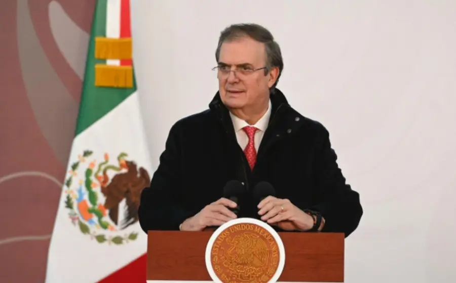 Marcelo Ebrard anuncia que el diálogo bilateral sobre el T-MEC comenzará en marzo, abordando temas de reglas de origen y producción regional.