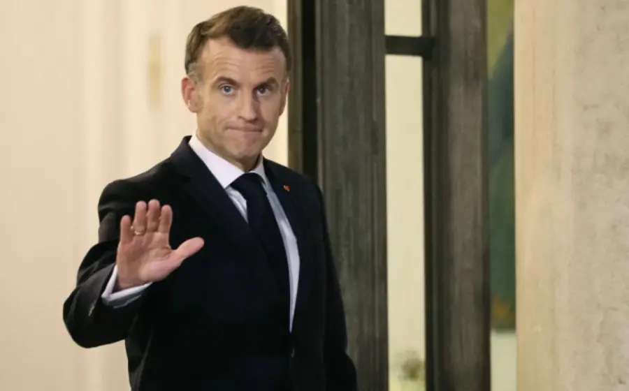 El presidente de Francia, Emmanuel Macron, en una fotografía oficial, en el contexto de su petición a Irán para frenar los ataques regionales.