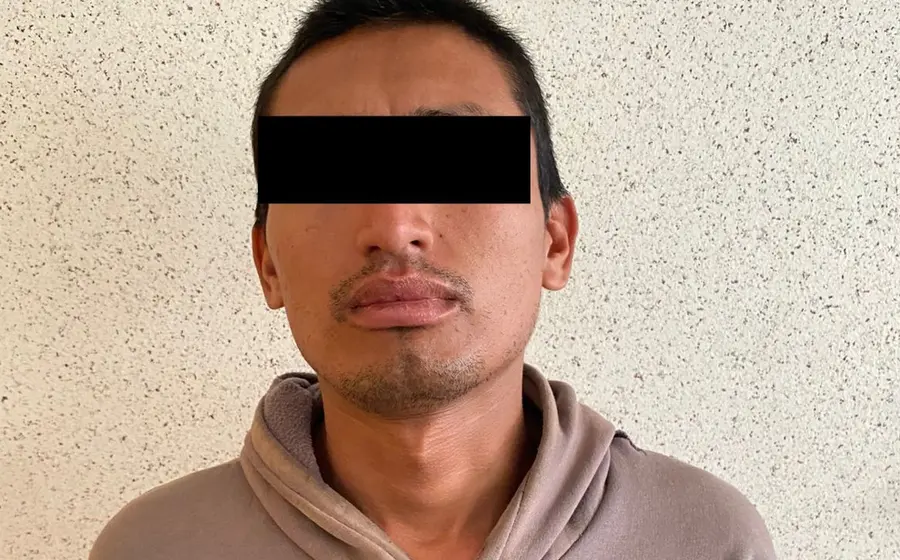 El hombre señalado como presunto acosador de una estudiante, quien fue formalmente vinculado a proceso por un juez tras la audiencia.