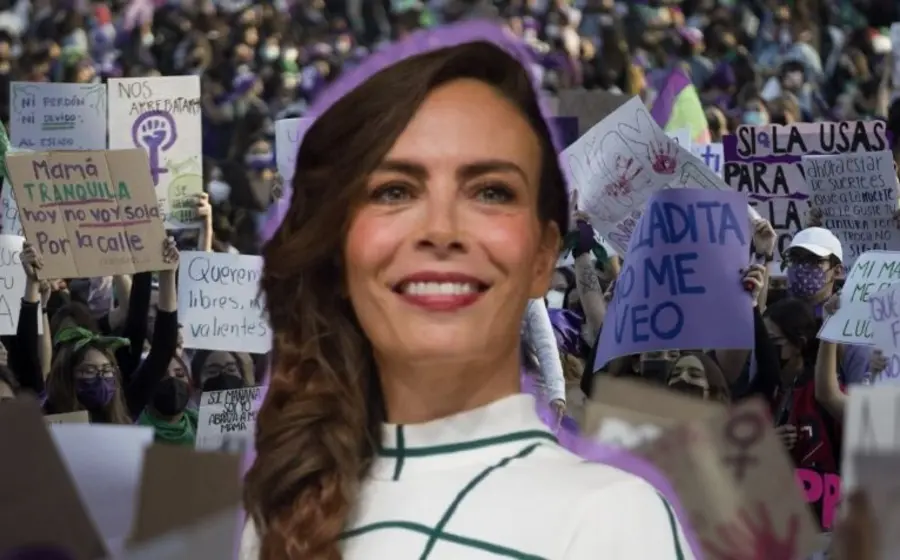 La cantante Sasha Sokol, quien exige una disculpa pública de Luis de Llano tras el fallo ratificado por la SCJN en su contra.