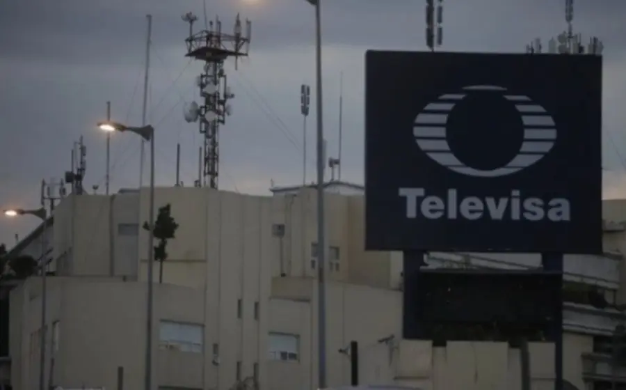 El edificio de la Suprema Corte de Justicia de la Nación, institución que validó un amparo fiscal a favor de la empresa Televisa.