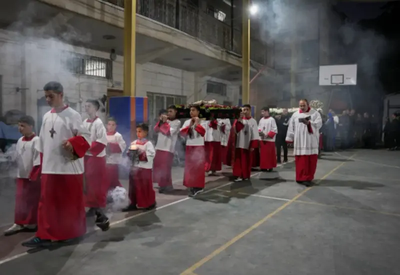 Las celebraciones en el Santo Sepulcro fueron a puerta cerrada.