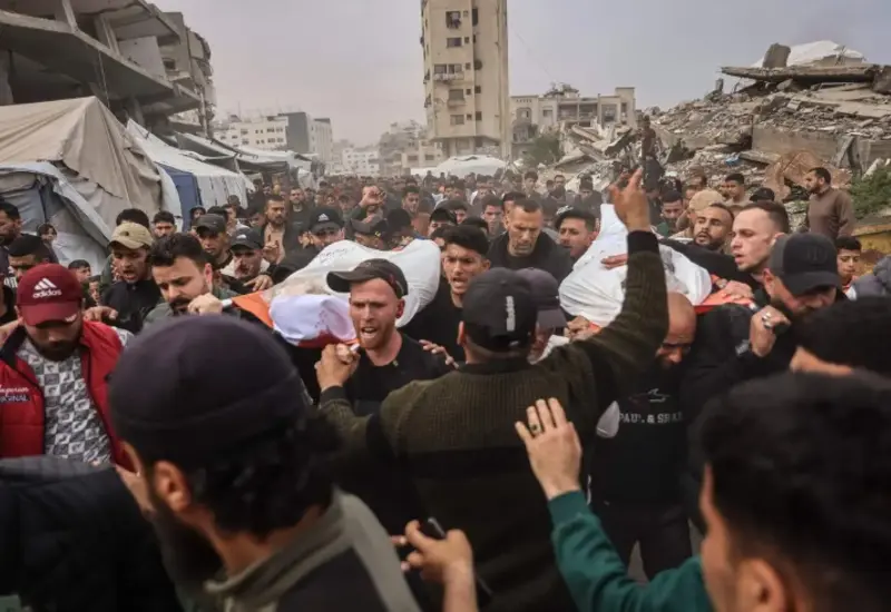 El presidente español acusa a Israel de violar el derecho internacional.