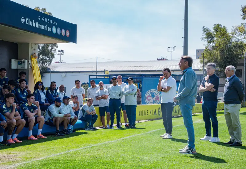 Emilio Azcárraga se reunió con directivos, cuerpo técnico y jugadores del América
