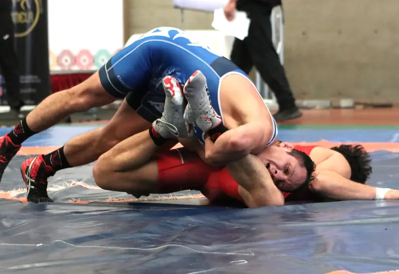 Cristian Santiago Pérez, liderando la cosecha con oro en categoría senior.
