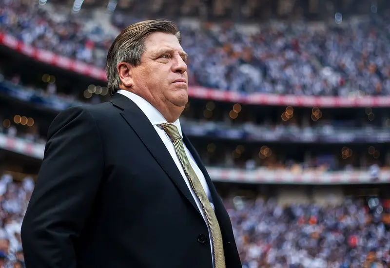 Miguel Herrera dirigirá al Tri de Leyendas.