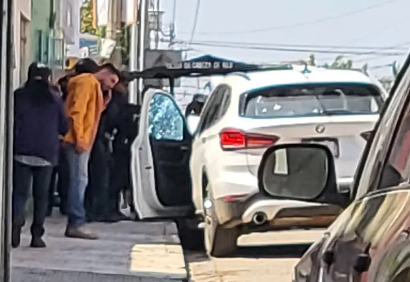 Ataque armado en Volcanes: disparan contra empresario en plena carretera a Donají.