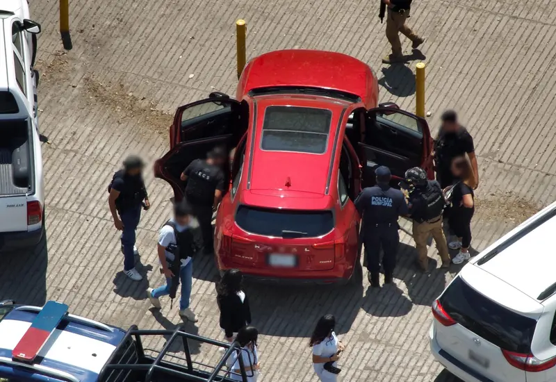 Secuestro virtual en Oaxaca: delincuentes intentaron extorsionar a familia con foto falsa.