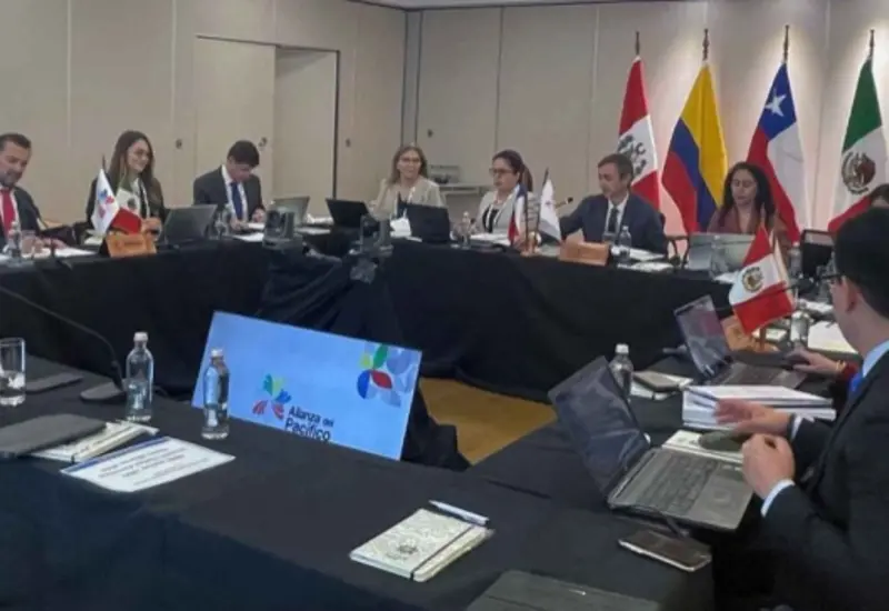 Representante de México asume la Presidencia Pro Témpore de la Alianza del Pacífico, relevando a Colombia en el liderazgo regional del bloque económico.