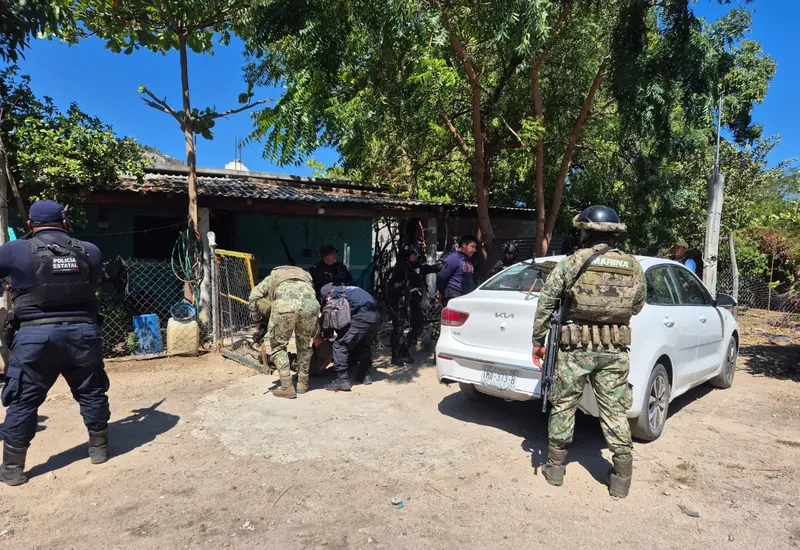 Reportan detenidos.