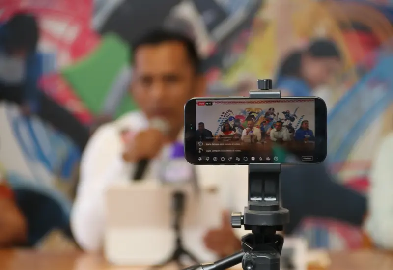 Organizadores presentan el magno torneo de futbol Mundialito durante la conferencia de prensa oficial celebrada en la ciudad de Oaxaca.