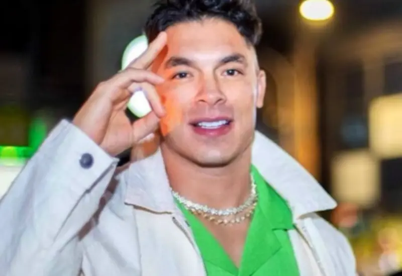 Jawy Méndez, conocido por su participación en el reality show Acapulco Shore, en una fotografía antes de su tercera pelea de combate.
