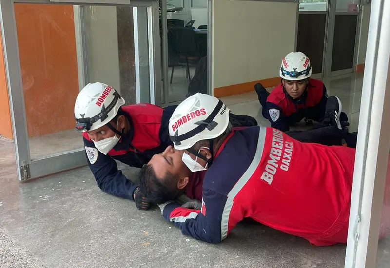 Imagen sobre la prevención de riesgos ante sismos, en el marco del primer simulacro nacional que se llevará a cabo en mayo.