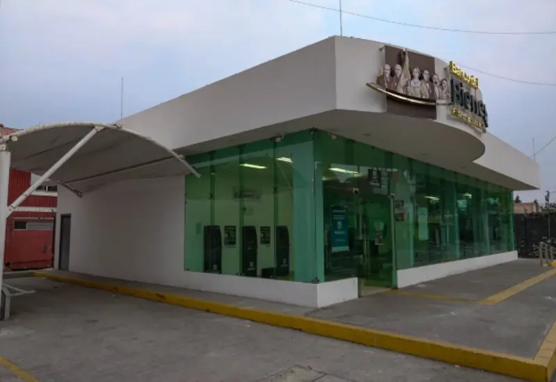 Uno de los más de 2,500 módulos instalados para realizar el trámite de registro a los programas de Pensión y Mujeres Bienestar.