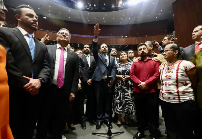 Aureliano Hernández fue electo con 472 votos a favor.