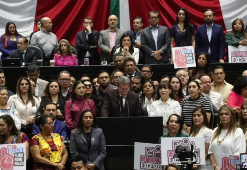 El proyecto busca recomponer la alianza con PT y PVEM. 