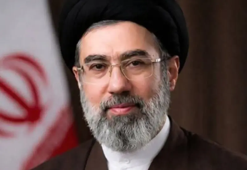 El nuevo líder iraní prometió vengar los ataques de Israel y EU.