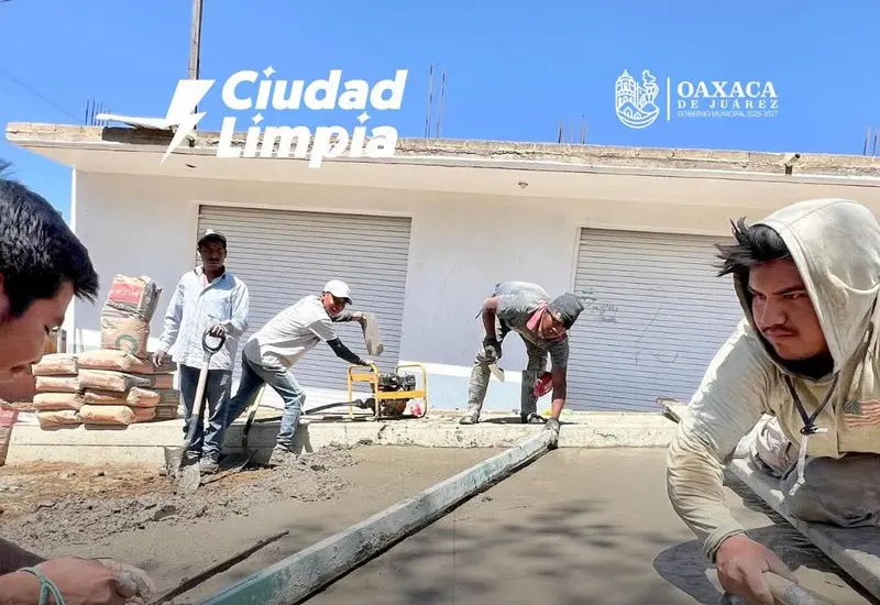 Trabajo que se ve: pavimentan calle en El Cerrito.