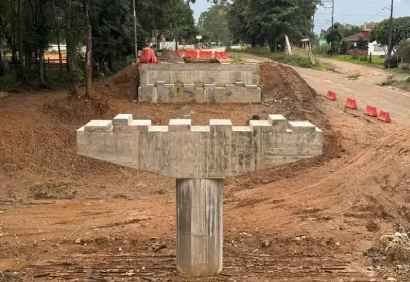 Oaxaca suma proyectos estratégicos en carreteras y salud con respaldo federal.