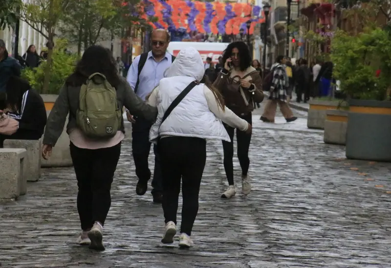 Se esperan lluvias y ambiente más fresco por nuevo frente frío en el estado.