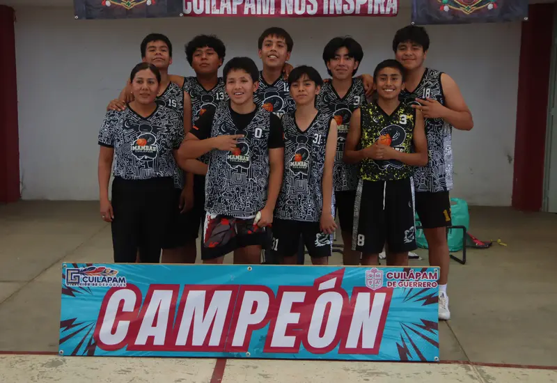 Mambas se coronó en la categoría pasarela varonil.