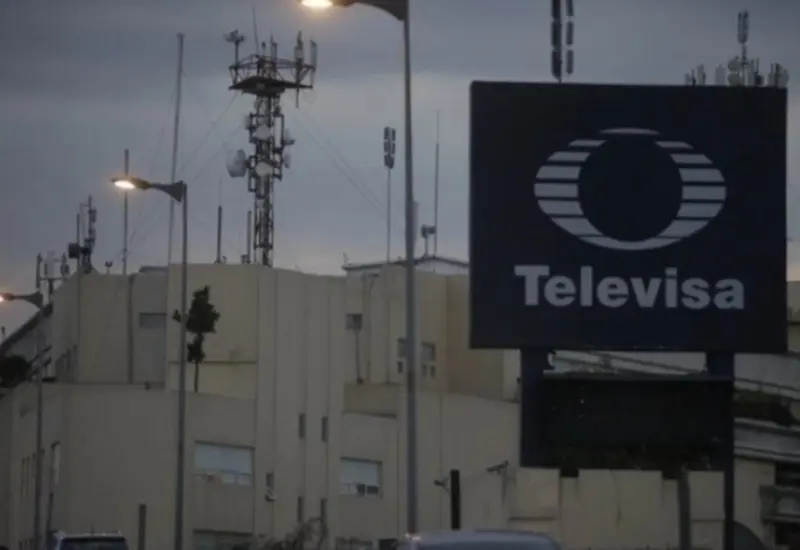 El edificio de la Suprema Corte de Justicia de la Nación, institución que validó un amparo fiscal a favor de la empresa Televisa.